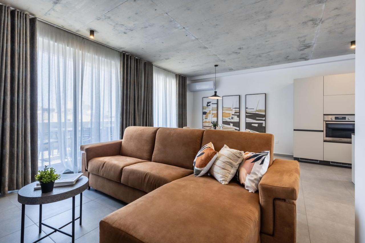 Seaside Luxury In Pembroke St Julians Appartement Buitenkant foto