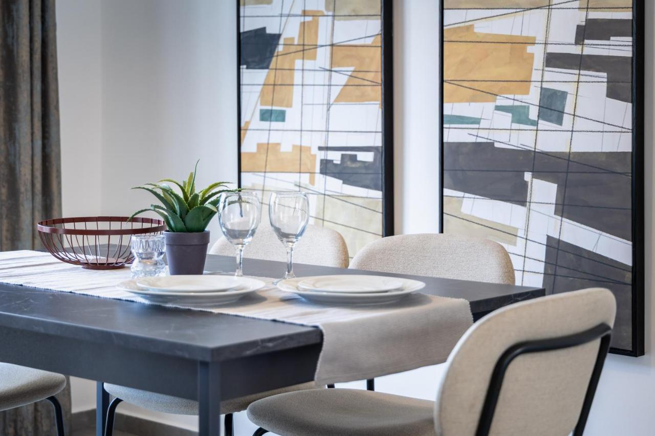Seaside Luxury In Pembroke St Julians Appartement Buitenkant foto