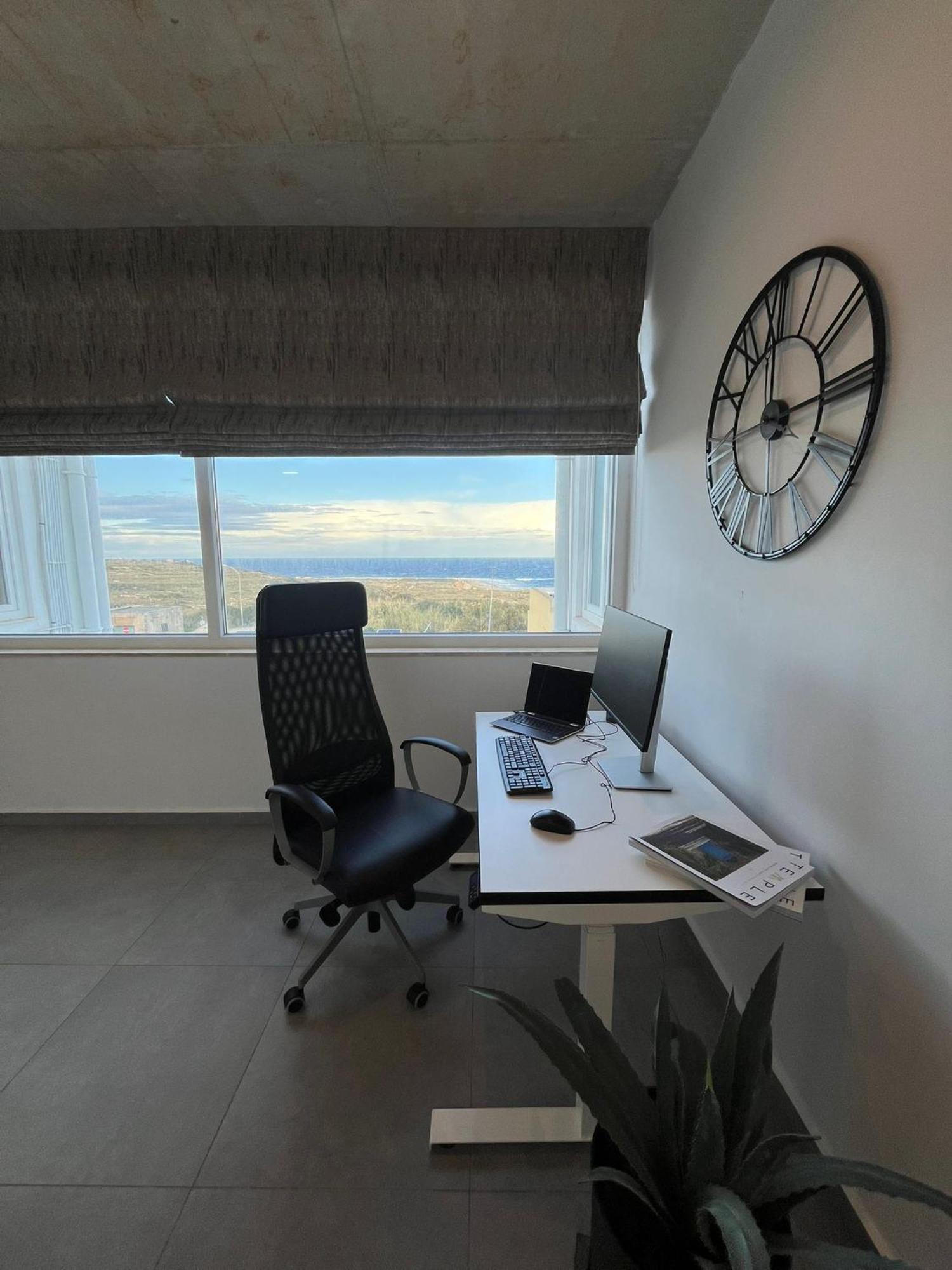 Seaside Luxury In Pembroke St Julians Appartement Buitenkant foto